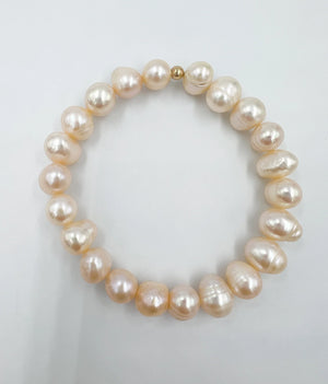 BIG PEACH BRACELET