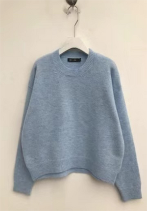 AVERY CREWNECK