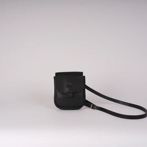 HALF ORBED TAB BAG - BLACK