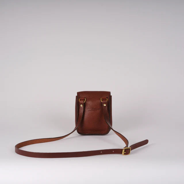 HALF ORBED TAB BAG - CHESNUT