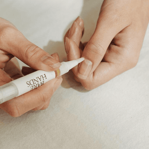 BARE HANDS CUTICLE OIL