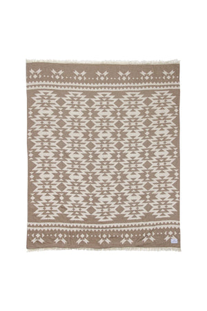 THE COAST FLEECE THROW