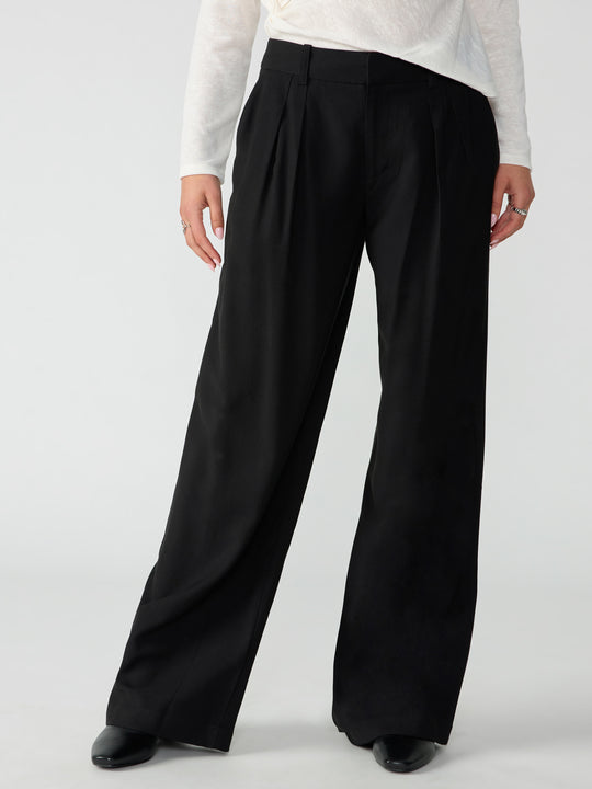
            
                Load image into Gallery viewer, SLOUCHY GAB TROUSER
            
        