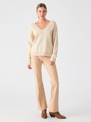 EASY BREEZY V NECK PULLOVER