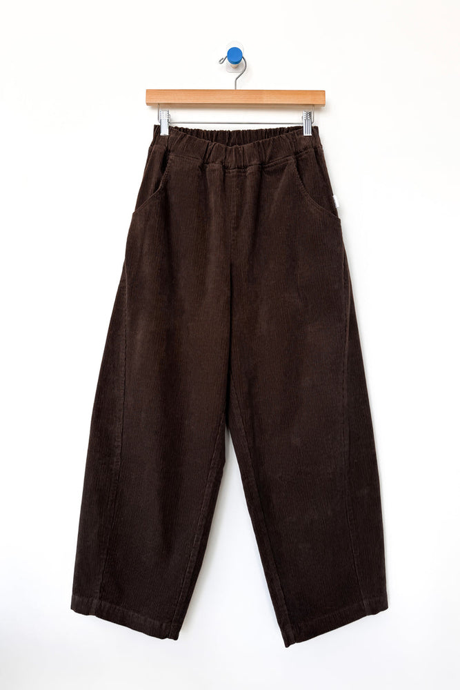 CORDUROY ARC PANTS - CHOCOLATE