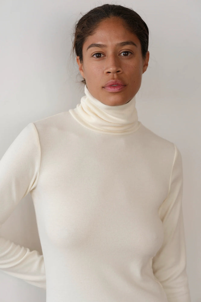THE BABY RIB TURTLENECK