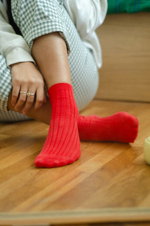 HER SOCKS - CLASSIC RED