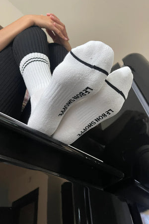 BOYFRIEND SOCKS - WHITE