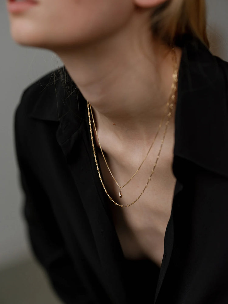 LACRIMA CHARM NECKLACE - GOLD