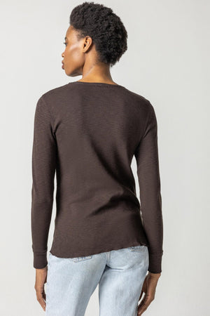 LONG SLEEVE RAW EDGE CREW