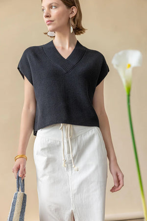 WIDE TRIM V-NECK SWEATER