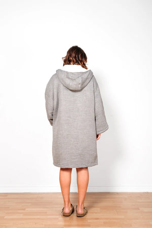 THE POLAR UNISEX FLEECE LINED MUSLIN ZIP PONCHO