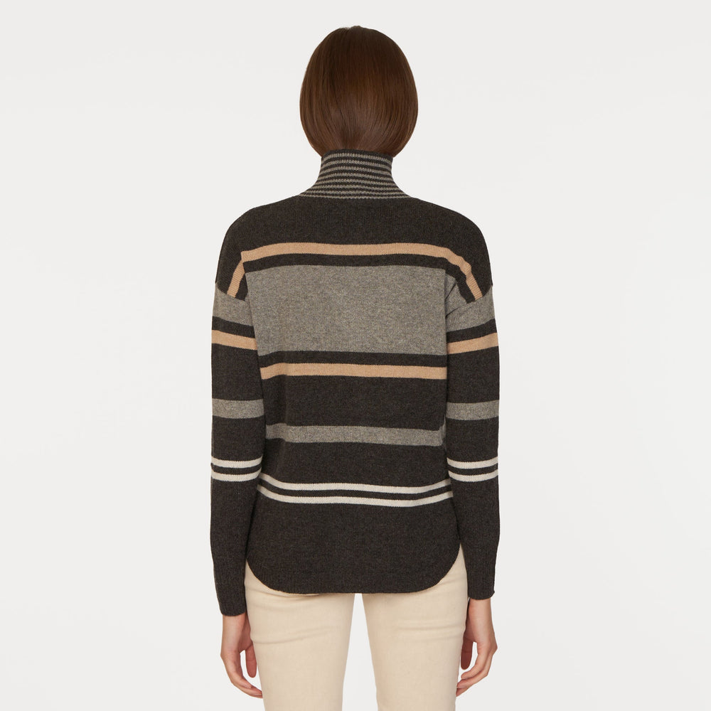 
            
                Load image into Gallery viewer, STRIPED MOCK WITH SHIRTAIL
            
        