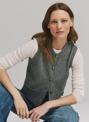 BUTTON FRONT VEST