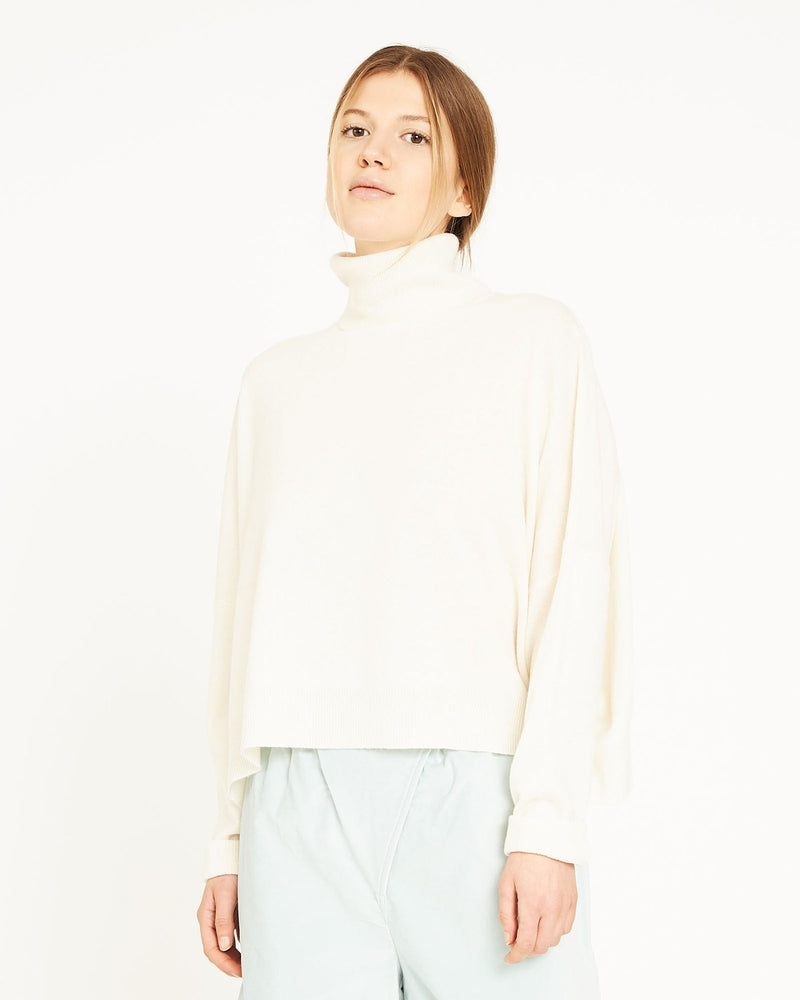 STELLA SWEATER