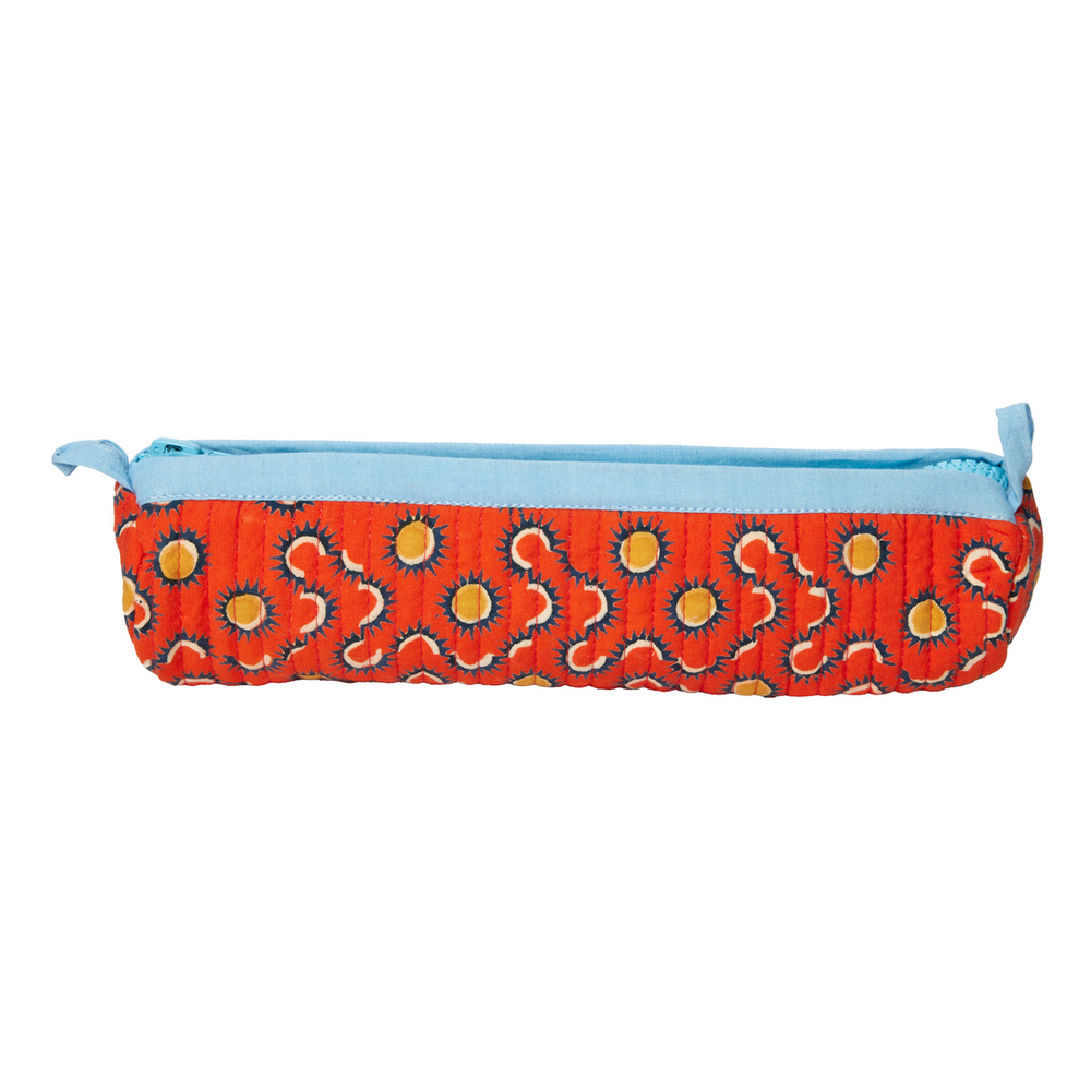 SUNDIAL TRAVEL POUCH - TOMATO RED