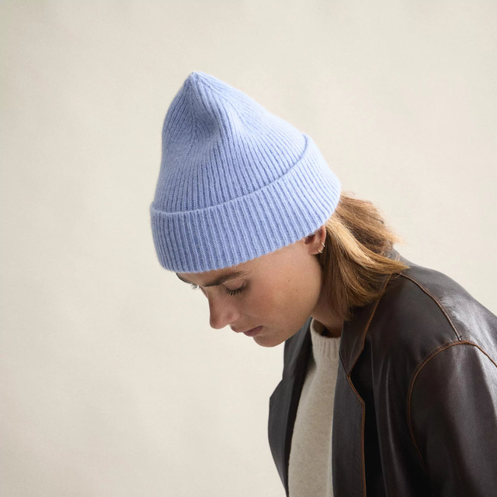 CLASSIC BEANIE - LIGHT SKY BLUE