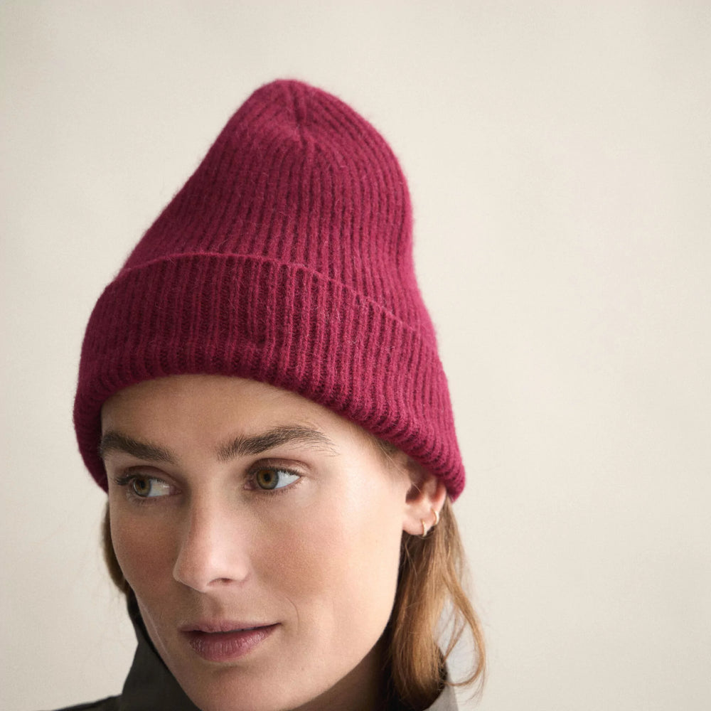 CLASSIC BEANIE - WINE