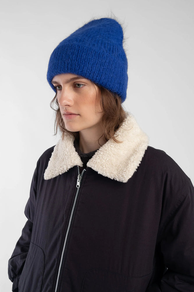 ELECTRIC BLUE BRUSHED RIB HAT