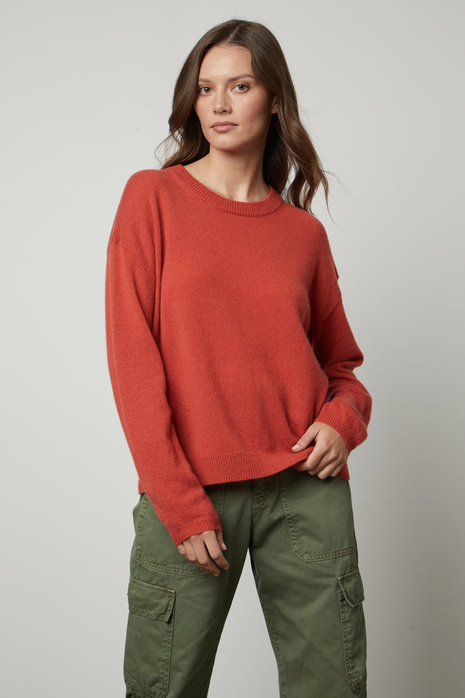 BRYNNE CASHMERE CREW NECK SWEATER