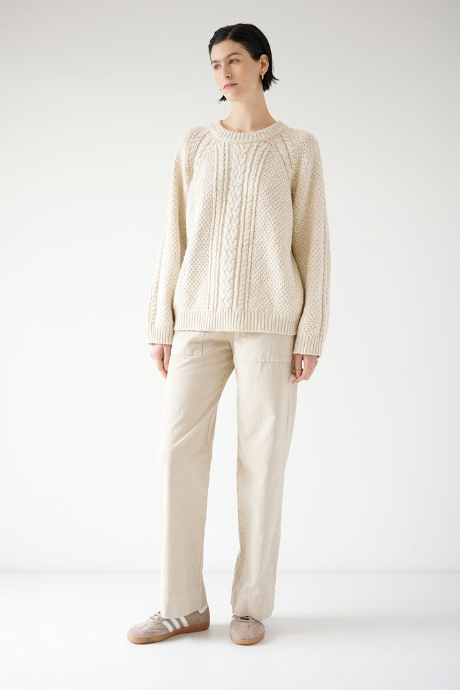 
            
                Load image into Gallery viewer, HERMOSA SWEATER
            
        