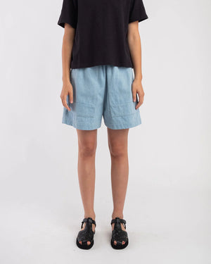 SKY FIELD SHORT