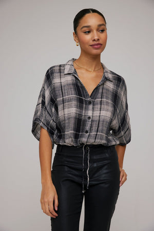 FLOWY TIE WAIST SHIRT