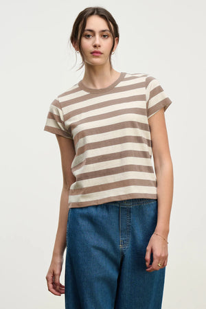 ANAIS TEE