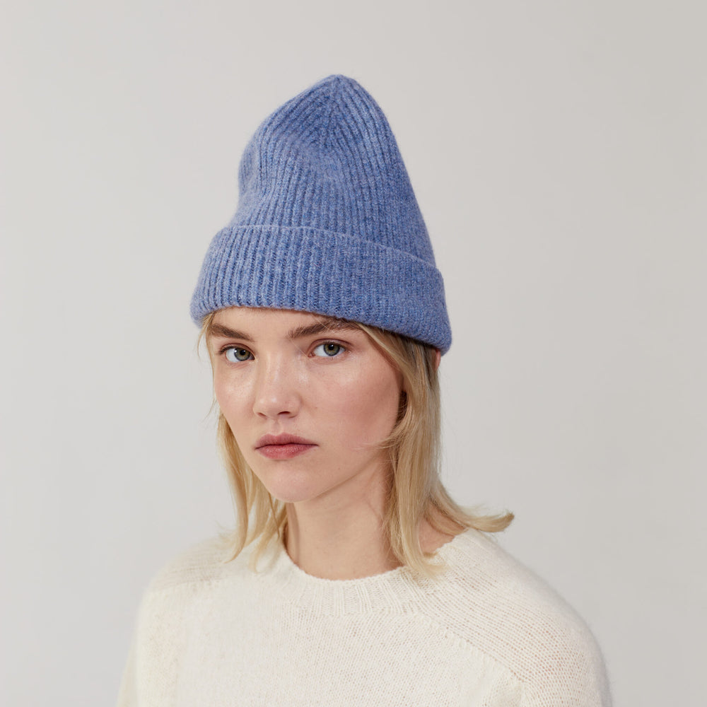 CLASSIC BEANIE - WASHED DENIM