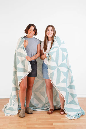 THE COMO | XL BEACH BLANKET