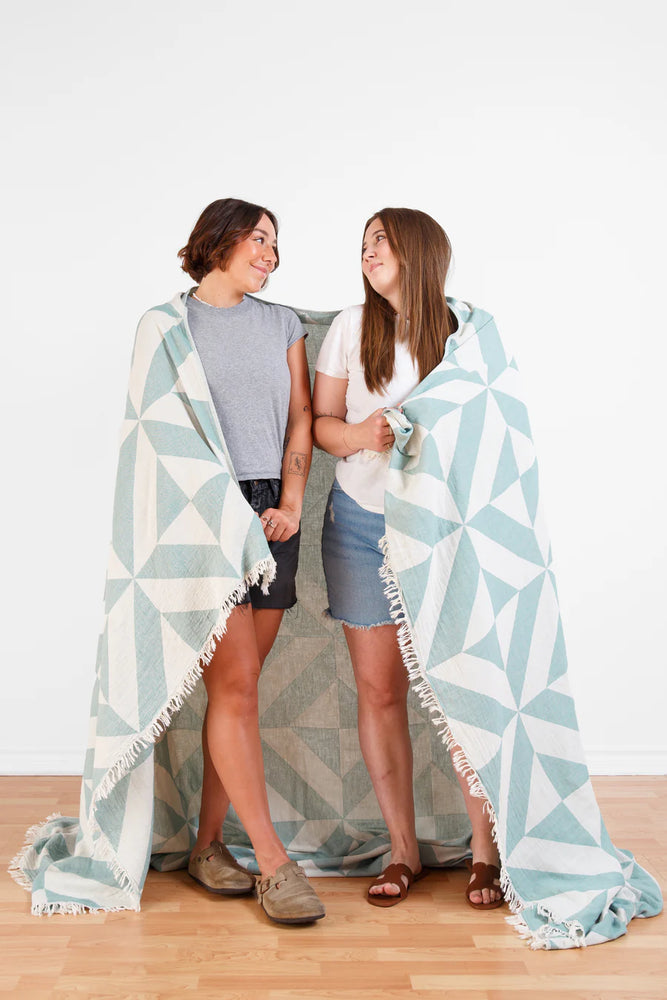 THE COMO | XL BEACH BLANKET