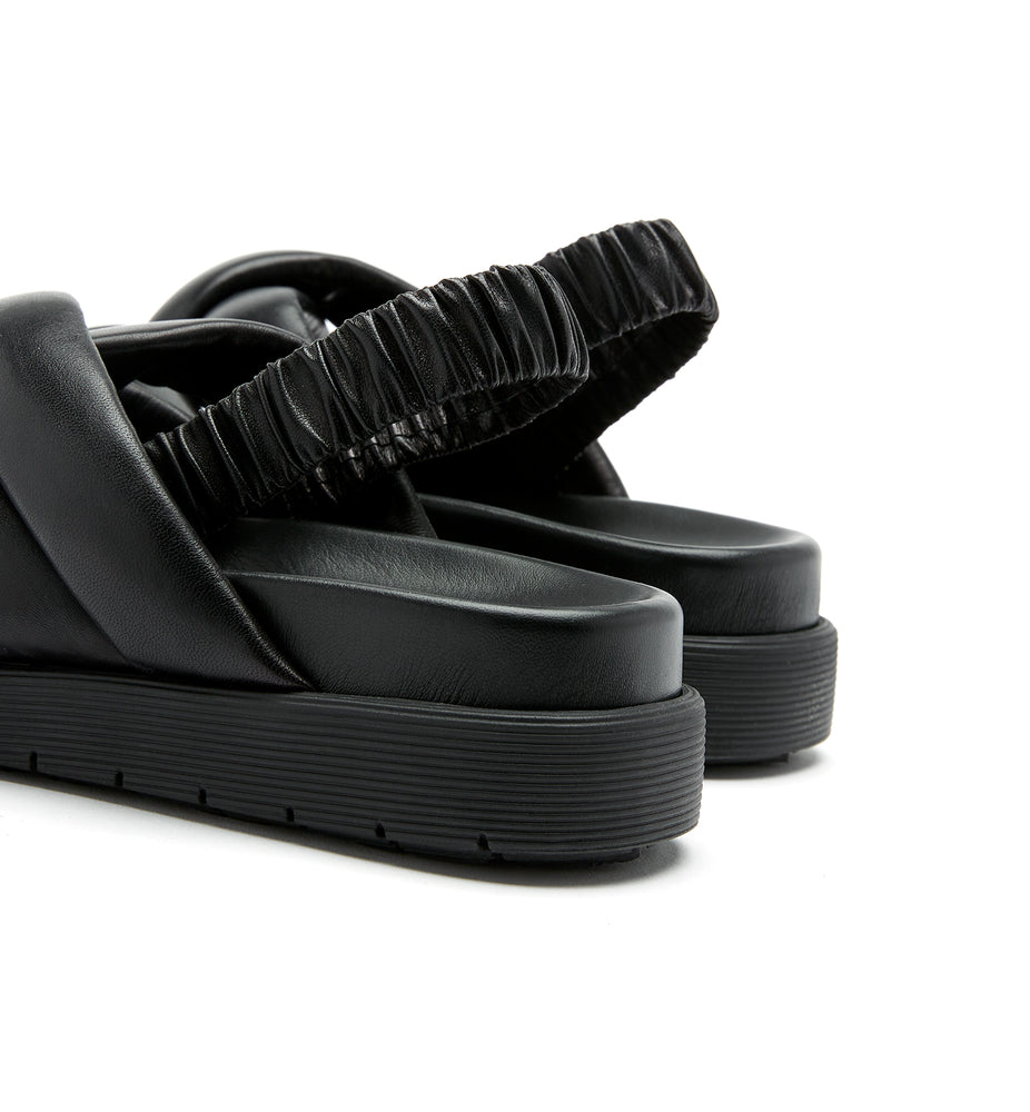 
            
                Load image into Gallery viewer, REDMOND PUFFY LEATHER SANDAL
            
        