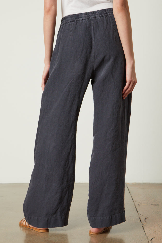 
            
                Load image into Gallery viewer, GWYNETH HEAVY LINEN PANT
            
        
