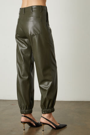 
            
                Load image into Gallery viewer, RIHANNA VEGAN LEATHER PANT
            
        